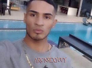 ARONSEXYGUY