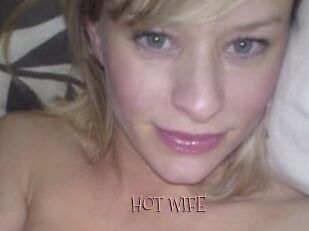 HOT_WIFE