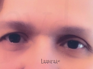 Laaura40