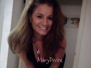 Macy_Divine