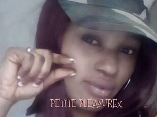 PETITE_PLEASUREx