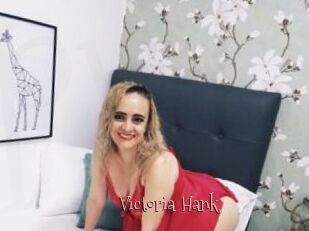 Victoria_Hank