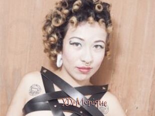 XDeMonique